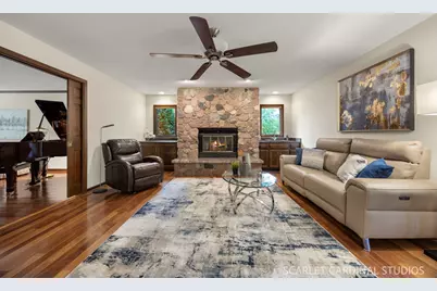 809 Glenmore Court, Naperville, IL 60540 - Photo 9