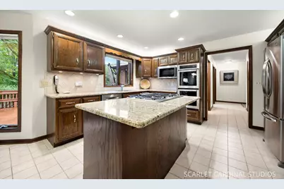 809 Glenmore Court, Naperville, IL 60540 - Photo 11