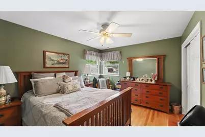 311 N Elm Avenue, Elmhurst, IL 60126 - Photo 9