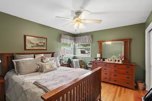 311 N Elm Ave, Elmhurst, IL 60126 - Photo 9