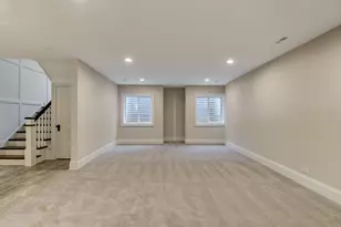 942 Acorn Ave, Glen Ellyn, IL 60137 - Photo 33