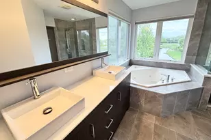 251 Pleasant Dr, Bartlett, IL 60103 - Photo 9