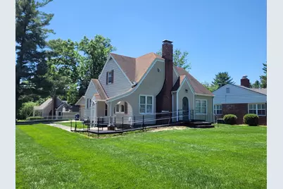 1901 E Richview Road, Mt Vernon, IL 62864 - Photo 1