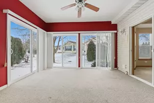 102 Hitching Post Ln, Grayslake, IL 60030 - Photo 27