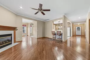 102 Hitching Post Ln, Grayslake, IL 60030 - Photo 9