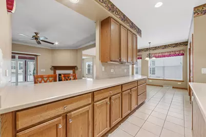 102 Hitching Post Lane, Grayslake, IL 60030 - Photo 19
