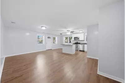 2501 W Bryn Mawr Avenue #102, Chicago, IL 60659 - Photo 3