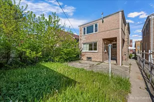 8252 S Marshfield Ave, Chicago, IL 60620 - Photo 21