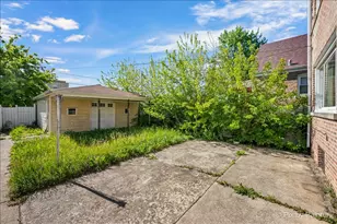 8252 S Marshfield Ave, Chicago, IL 60620 - Photo 19