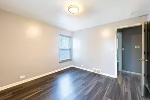 2633 Scott St, Franklin Park, IL 60131 - Photo 9