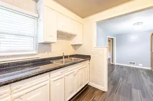 2633 Scott St, Franklin Park, IL 60131 - Photo 11