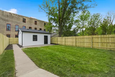 3323 W Belden Avenue, Chicago, IL 60647 - Photo 27