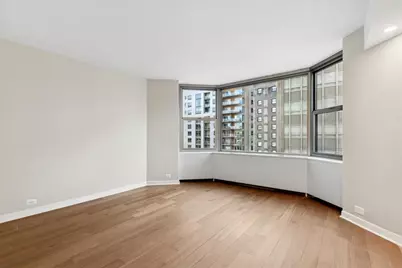 535 N Michigan Avenue #2204, Chicago, IL 60611 - Photo 5