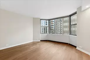 535 N Michigan Ave, Chicago, IL 60611 - Photo 5