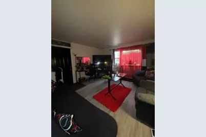 221 S Small Avenue, Kankakee, IL 60901 - Photo 5