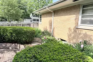 320 N Main St, Mount Prospect, IL 60056 - Photo 27