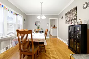 2936 N Kenneth Ave, Chicago, IL 60641 - Photo 5