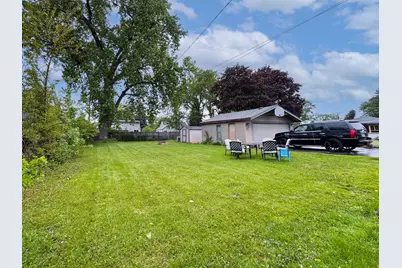 340 E Medill Avenue, Northlake, IL 60164 - Photo 3