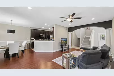 2466 Nicola Court, Addison, IL 60101 - Photo 5