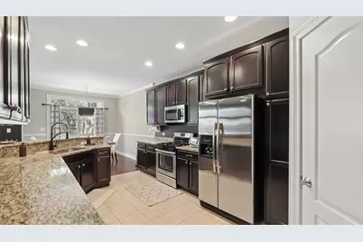 2466 Nicola Court, Addison, IL 60101 - Photo 7