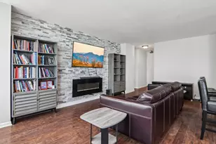 4800 S Chicago Beach Dr, Chicago, IL 60615 - Photo 7