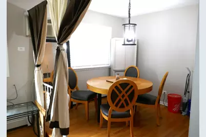 828 N Austin Boulevard #3SW, Oak Park, IL 60302 - Photo 5