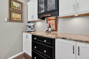 5017 Brookview Rd, Rockford, IL 61107 - Photo 11