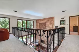 5017 Brookview Rd, Rockford, IL 61107 - Photo 5