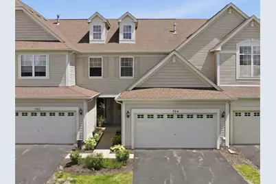 704 Amherst Drive, Sycamore, IL 60178 - Photo 3