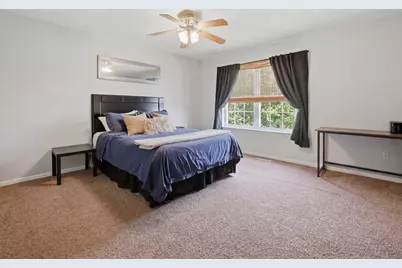 704 Amherst Drive, Sycamore, IL 60178 - Photo 15