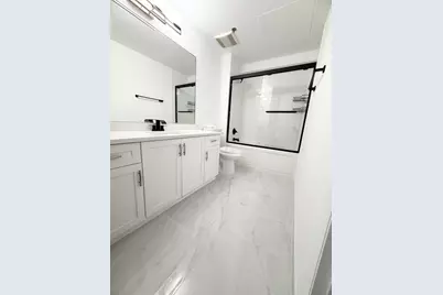 1550 S Blue Island Avenue #1107, Chicago, IL 60608 - Photo 5