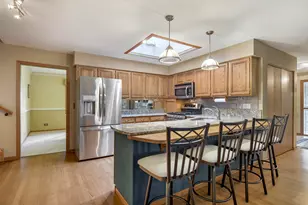 1281 Tracie Dr, Lake Zurich, IL 60047 - Photo 15
