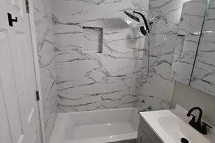 8892 Jody Ln, Des Plaines, IL 60016 - Photo 7