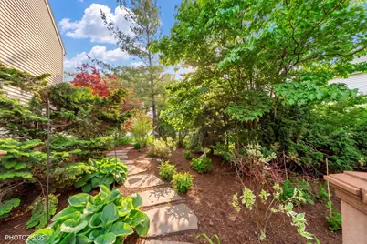 2440 The Strand, Northbrook, IL 60062 - Photo 39