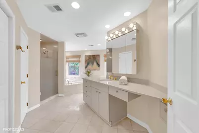 2440 The Strand, Northbrook, IL 60062 - Photo 61
