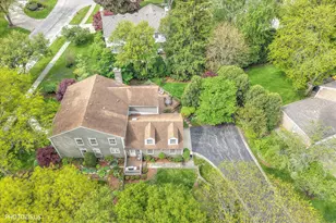 2440 The Strand, Northbrook, IL 60062 - Photo 101