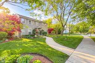 2440 The Strand, Northbrook, IL 60062 - Photo 99