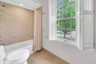 2440 The Strand, Northbrook, IL 60062 - Photo 45