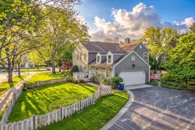 2440 The Strand, Northbrook, IL 60062 - Photo 3