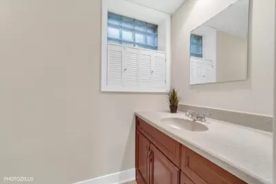 2440 The Strand, Northbrook, IL 60062 - Photo 81