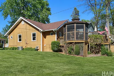 25050 W Forest Drive, Lake Villa, IL 60046 - Photo 7