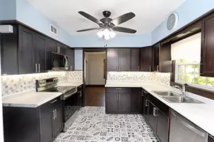 1318 Colorado Ave, Joliet, IL 60435 - Photo 3