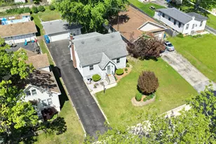 1609 N Hickory St, Crest Hill, IL 60403 - Photo 21