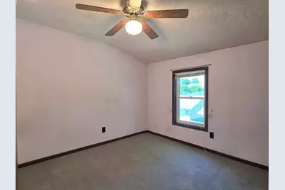 1609 N Hickory Street, Crest Hill, IL 60403 - Photo 11