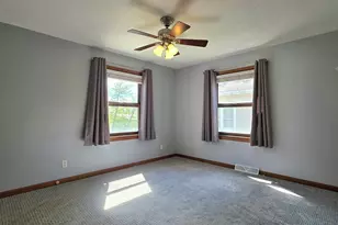 1609 N Hickory St, Crest Hill, IL 60403 - Photo 13