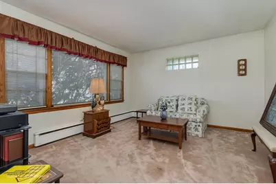125 N Oak Leaf Drive, Addison, IL 60101 - Photo 13
