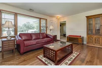 125 N Oak Leaf Drive, Addison, IL 60101 - Photo 3