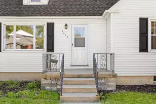 1413 S Monroe St, Streator, IL 61364 - Photo 3