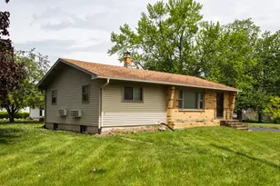 1244 Park Ave, Winthrop Harbor, IL 60096 - Photo 3