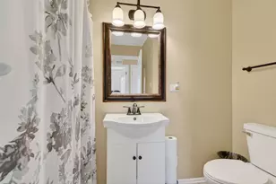 312 Healy Ave, Romeoville, IL 60446 - Photo 11
